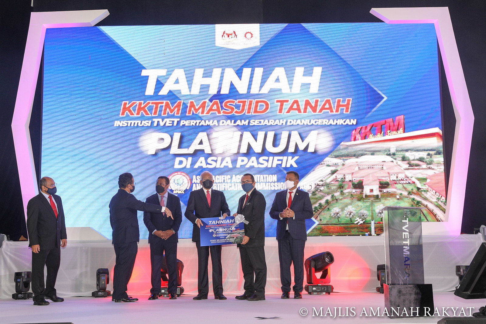 Penghargaan Anugerah Platinum APACC Kepada KKTM Masjid Tanah